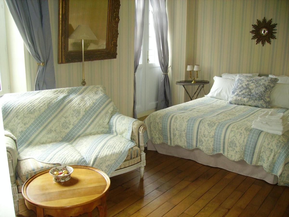 Bed and Breakfast Au Fil De L'Aulne Шатонёф-дю-Фау Экстерьер фото